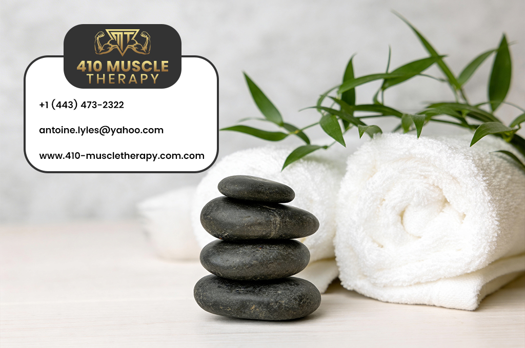Hot Towel Massage vs Hot Stone Massage: Understanding the Difference